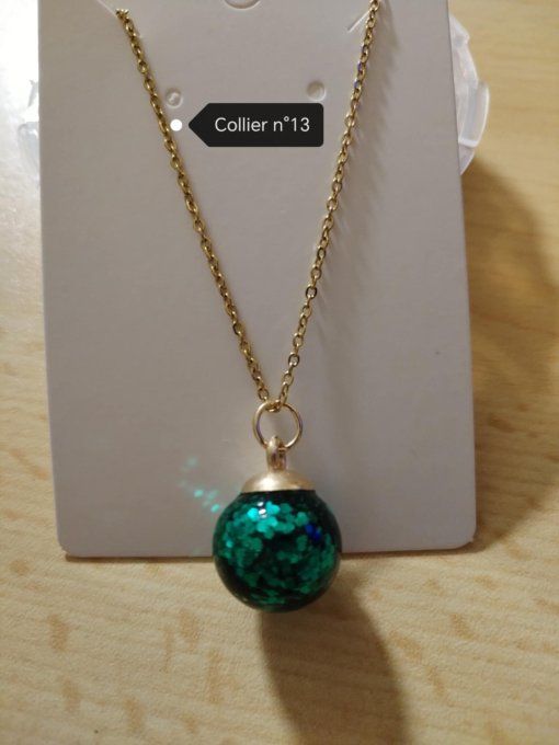 collier boule